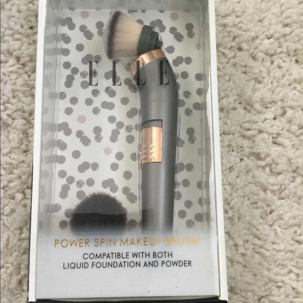 Elle Power Spin Makeup Brush NWT